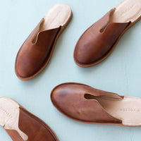 MK221162 - Cali Slides Mocca [Women's Leather Sandals]