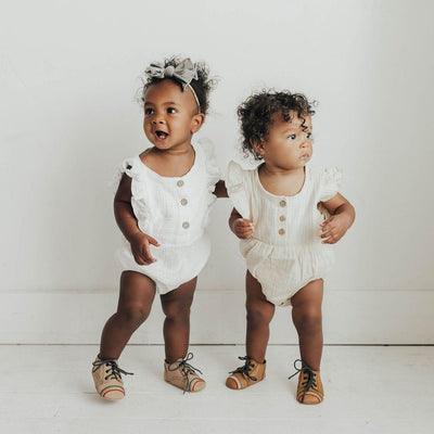 MK21025 - Rainbow Baby Varsity Shoes Dorado