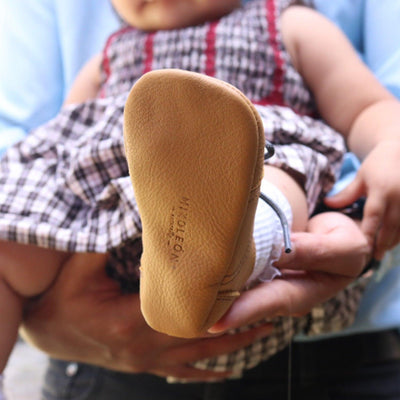 MK21040 - Varsity Dorado [Baby Leather Shoes]