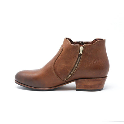 MK21100 - Chelsea Cruz Ombre Booties