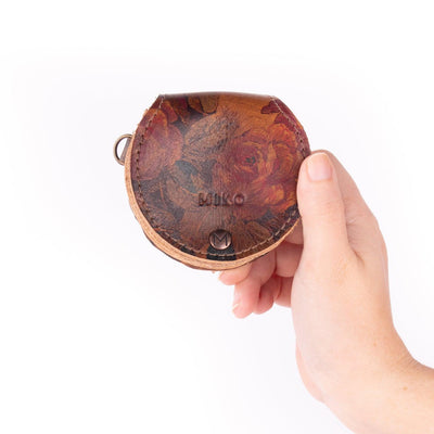 MK211260 - Carrier Fiore [Leather AirPod Case]