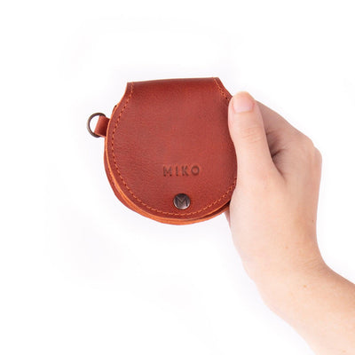 MK211262 - Carrier Rust [Leather AirPod Case]