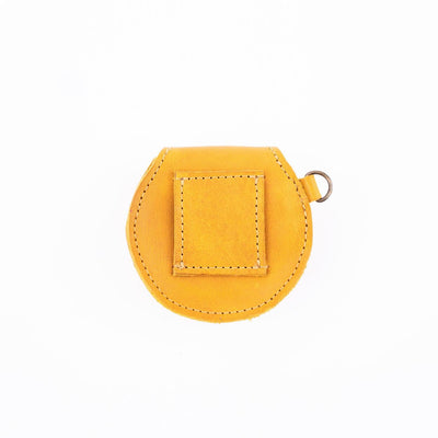 MK211267 - Carrier Mustard [Leather AirPod Case]