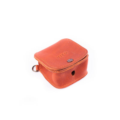 MK211273 - AirPod Case Square - Rust