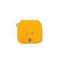 MK211277 - AirPod Case Square - Mustard