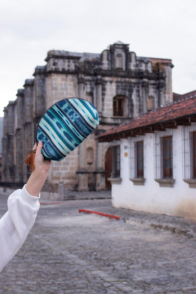 MK211608 - Capri Ikat Cosmetic Case