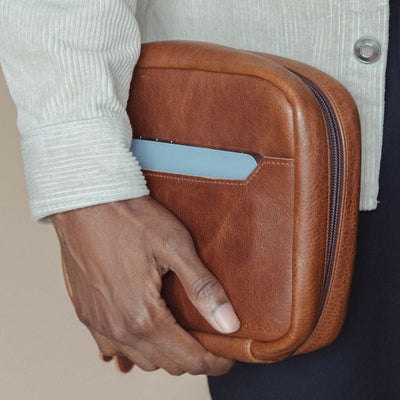 MK221028 - Custom Leather Tech Organizer [Men's Leather Accessory]